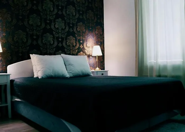 Ilona Apartments - \